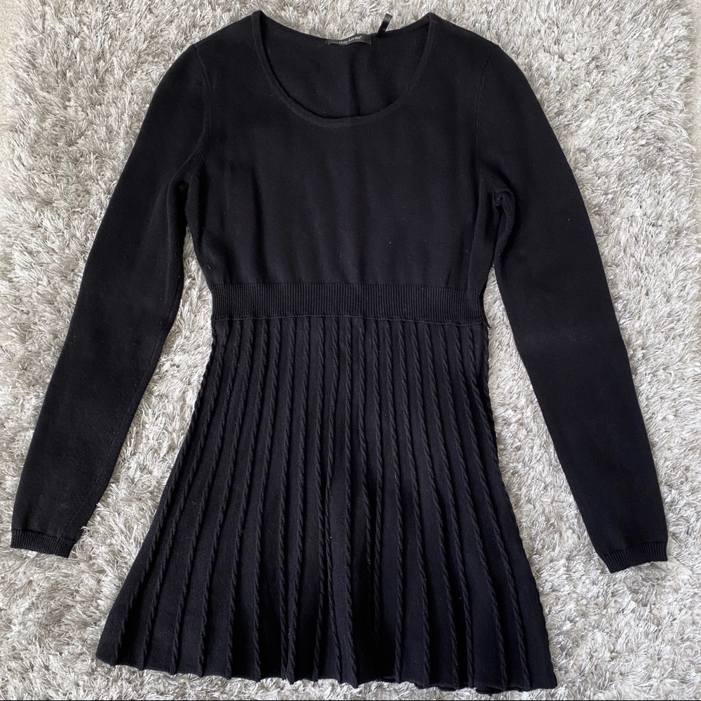 NWOT Daisy Fuentes Tunic Sweater
